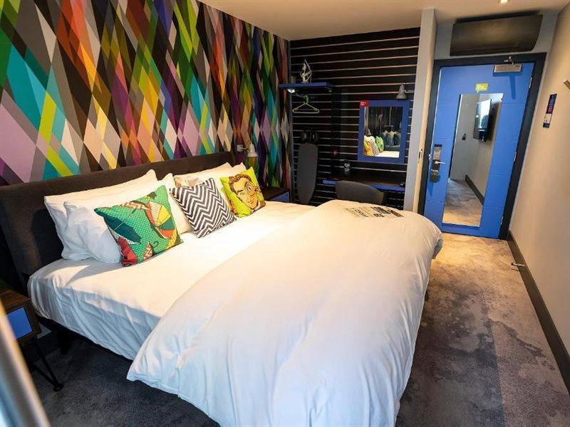 Village Hotel Basingstoke Luaran gambar